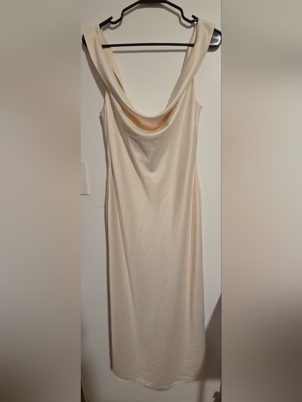 Michael Costello x REVOLVE Kylen Midi Dress in Ivory